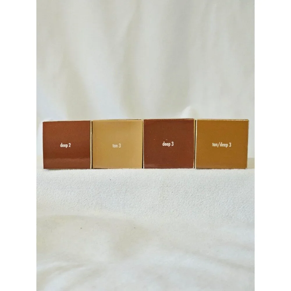 New Stila Hide & Chic Fluid Foundation bundle of 4 new packa